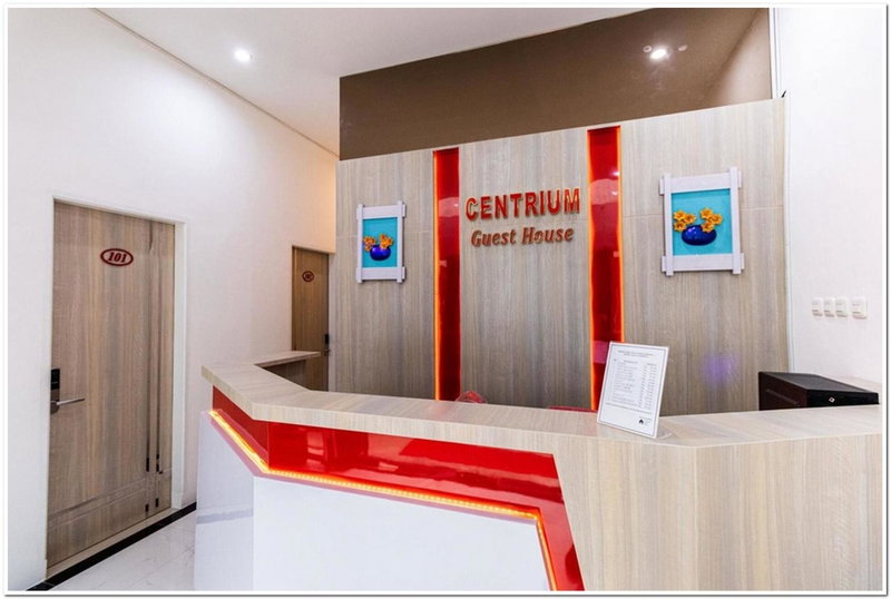 RedDoorz Plus @ Centrium Katamso Medan, Medan, Indonesia