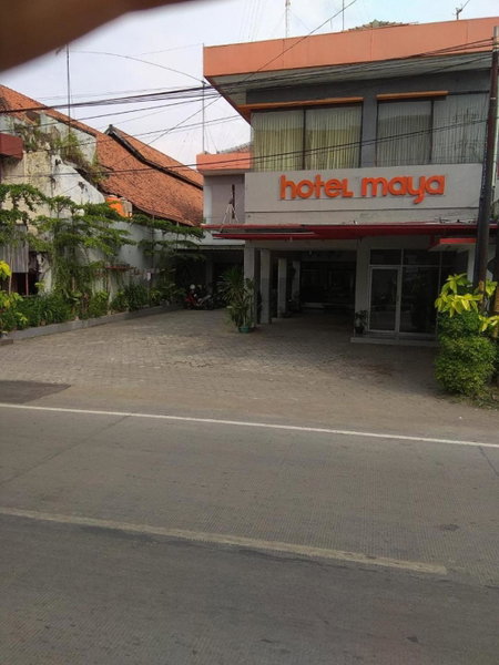 Hotel Maya, Tegal, Indonesia