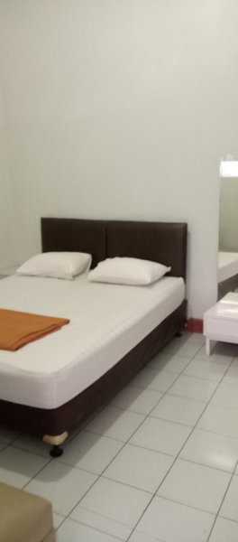 Hotel Maya, Tegal, Indonesia