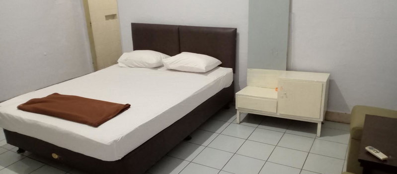 Hotel Maya, Tegal, Indonesia