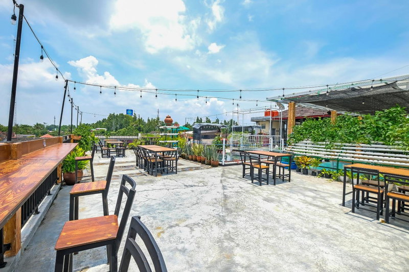 Hotel O Dangau Datuk Guesthouse, Yogyakarta, Indonesia