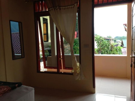 Aman's Guesthouse, Tuk Tuk, Indonesia