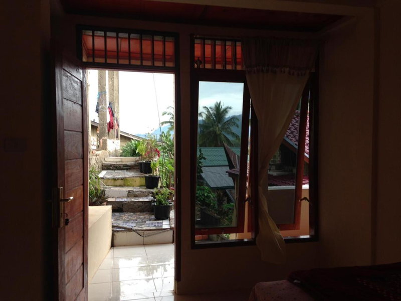 Aman's Guesthouse, Tuk Tuk, Indonesia