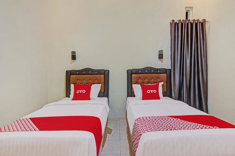 Capital O 90643 Suri Guest House Syariah, Padang, Indonesia