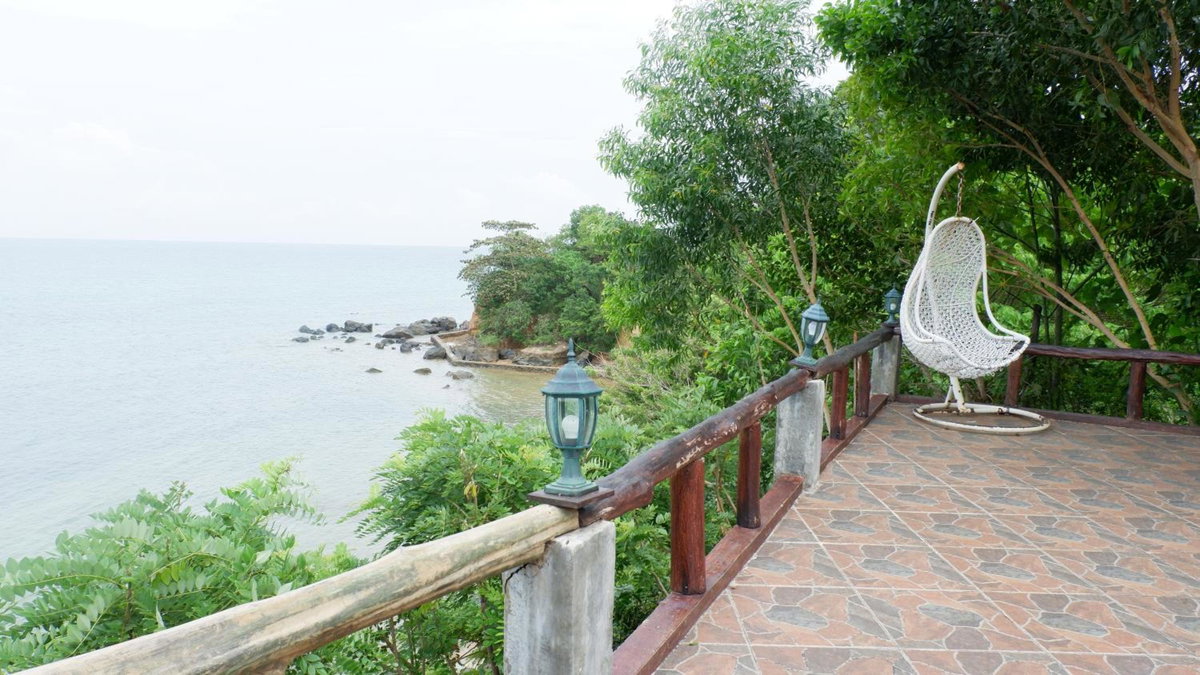 Hotel · Kasuari Valley Beach Resort, Sorong