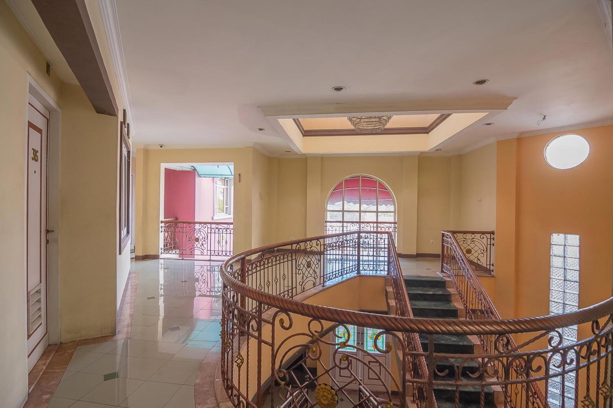 RedDoorz at Amellia Pasteur Bandung, Indonesia