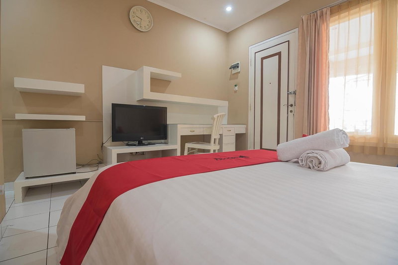 RedDoorz at Amellia Pasteur Bandung, Bandung, Indonesia