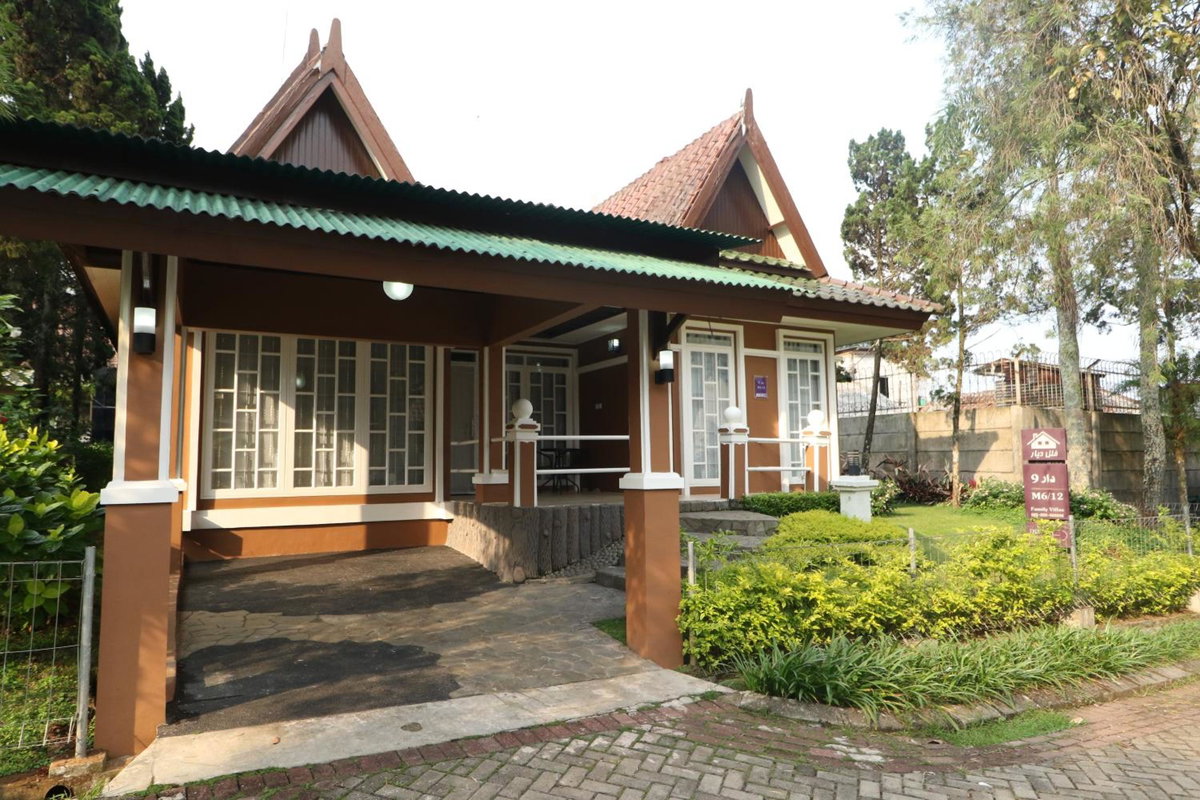 Diyar Villas Puncak M6/12, Indonesia