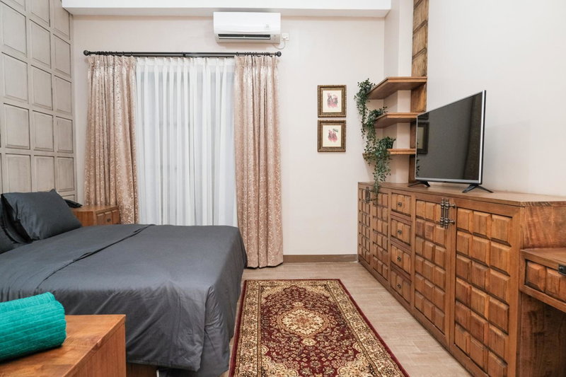 Nonies Huis Cibubur, Kalimanggis 1, Indonesia