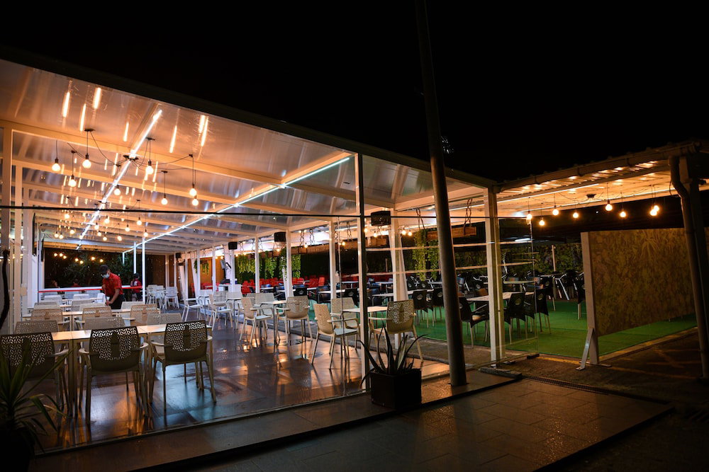 Hotel · Hotel Chip's Narón, Naron