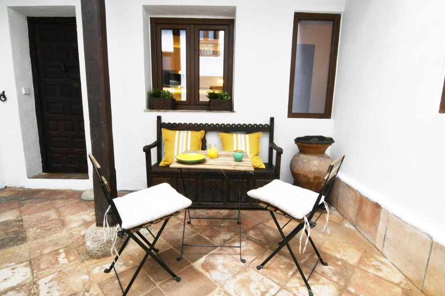 El cobertizo de Jimena y Candela - Parking Gratis, Toledo, Spain