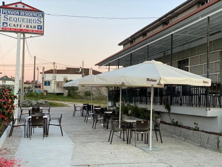 Hostal Sequeiros, San Ciprián de Viñas, Spain