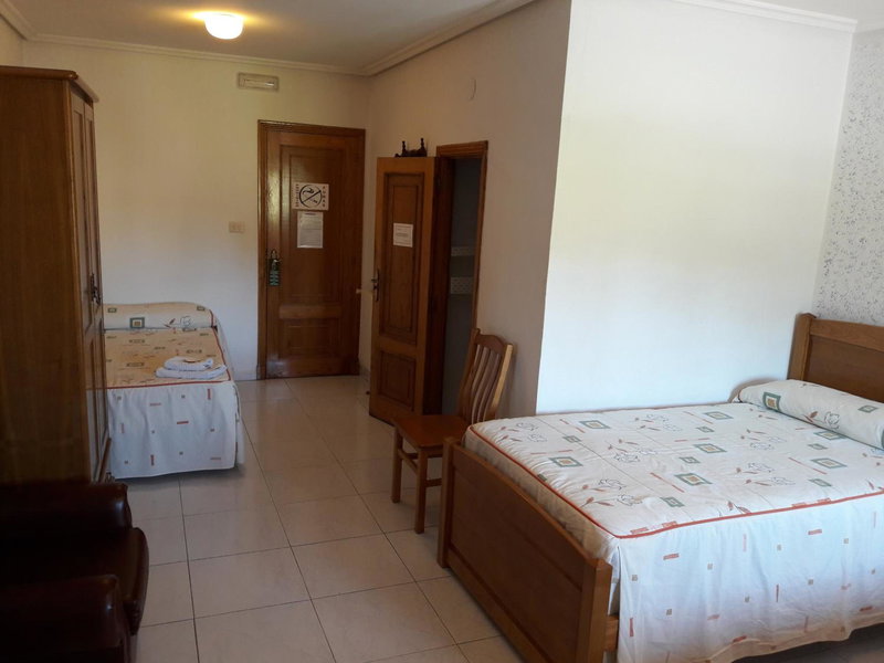 Hostal Sequeiros, San Ciprián de Viñas, Spain