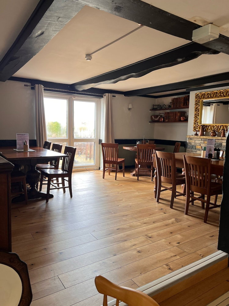 The Malt Shovel Inn, United Kingdom
