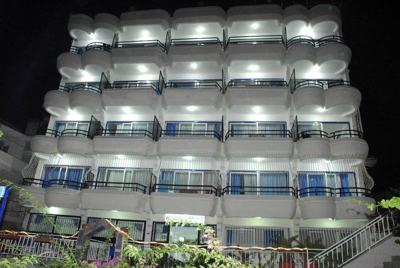 Ozgun Apart Hotel, Kusadasi, Turkey
