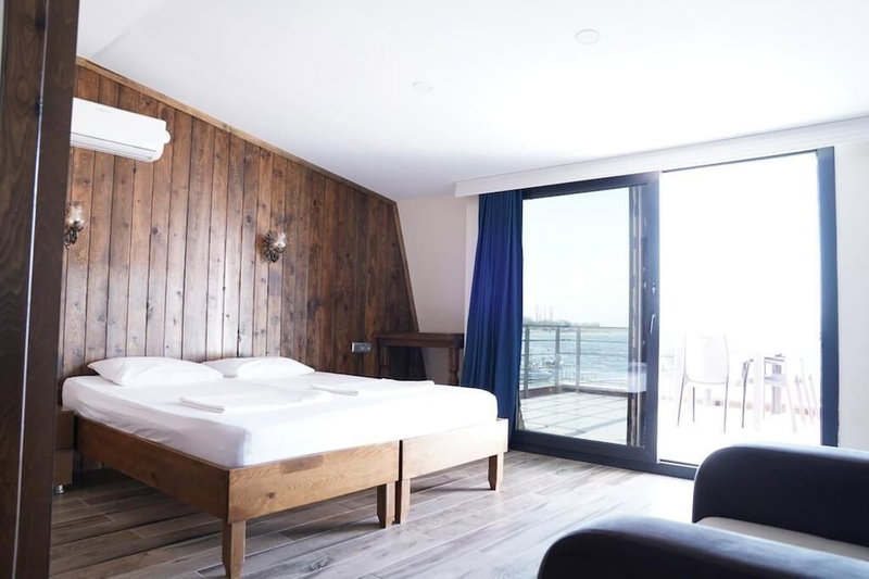 Astroi̇a Otel & Bi̇li̇m Kampi, Lapseki, Turkey