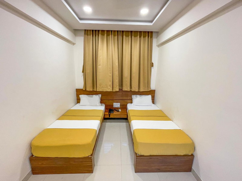 StayGuru Hari Om Residency, Bhuj, India