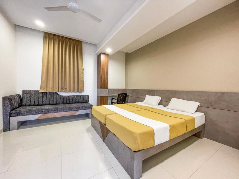 StayGuru Hari Om Residency, Bhuj, India