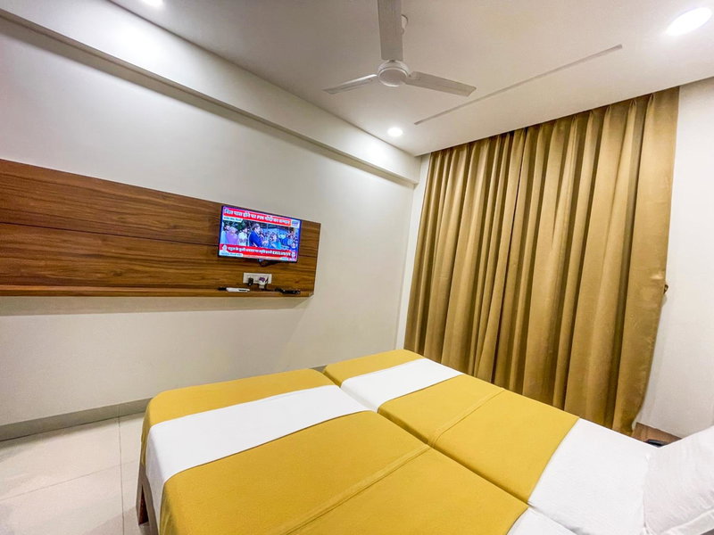StayGuru Hari Om Residency, Bhuj, India