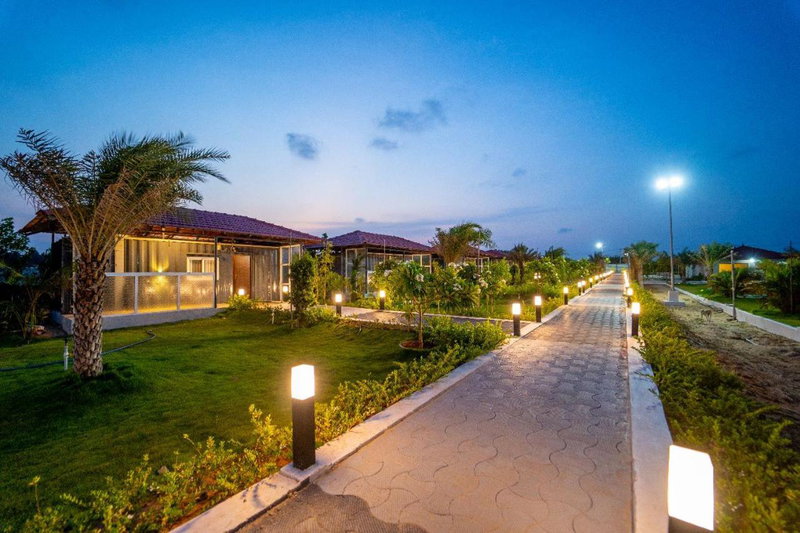 Dusk and Dawn Beach Resort, Rāmeswaram, India