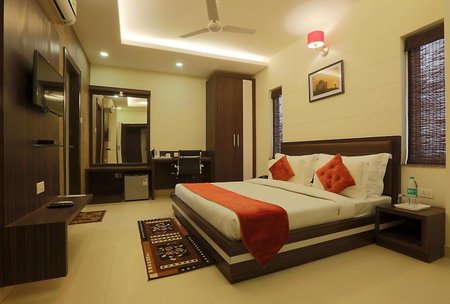 Hotel Premiere Villa, Varanasi, India