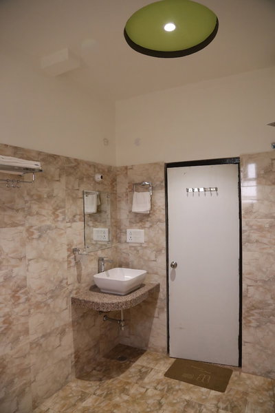 Hotel Dhanraj Palace, Bharatpur, India