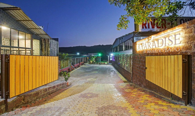 Treebo La Paradise with Swimming Pool, Mahabaleshwar, India