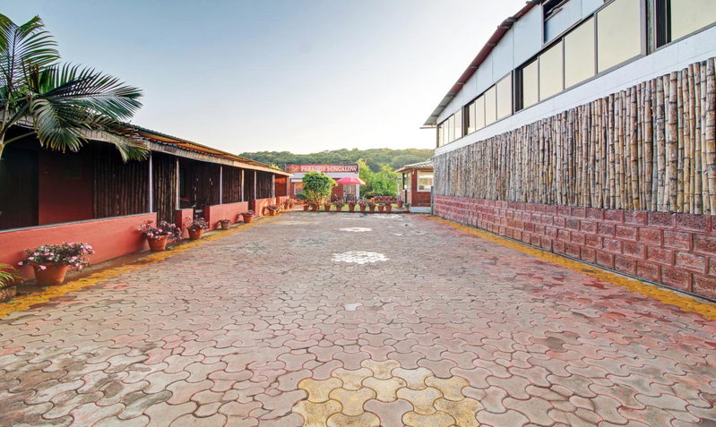 Treebo La Paradise with Swimming Pool, Mahabaleshwar, India