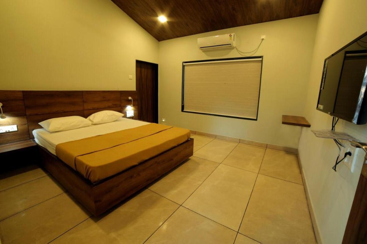 Hotel · Kapil's Beach Resort, Nagaon