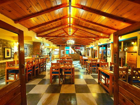 Yak and Yeti Inn, Rānīkhet, India