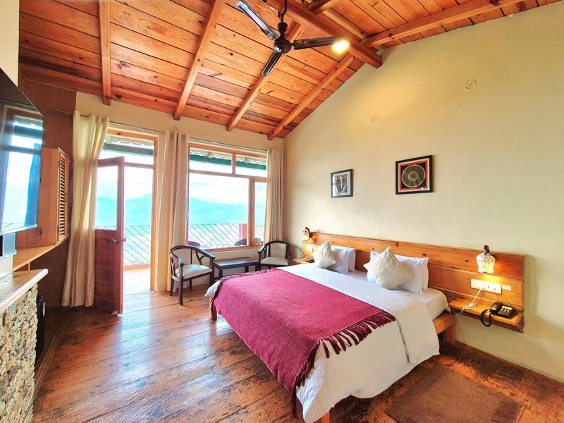 Yak and Yeti Inn, Rānīkhet, India