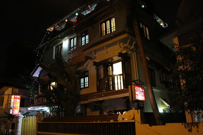 Hotel White Rose, Kochi, India