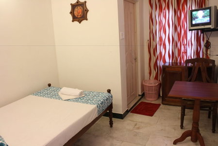 Hotel White Rose, Kochi, India