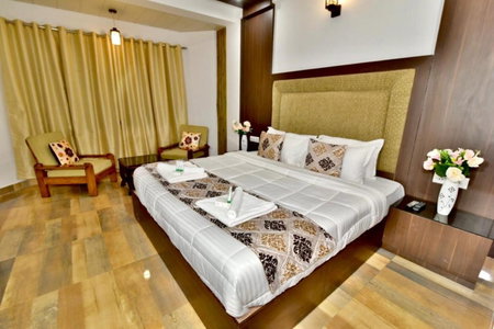 Kapoor Resort by DLS Hotels, Manāli, India