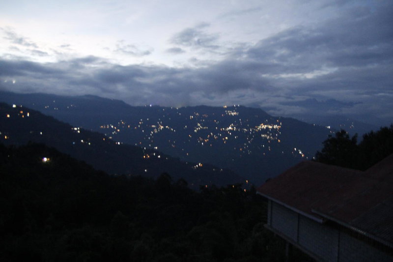 Mandarin Resort - Kaluk, Rinchingpong, India