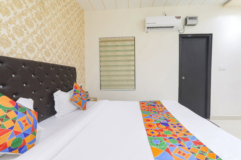 FabHotel US Inn, Varanasi, India