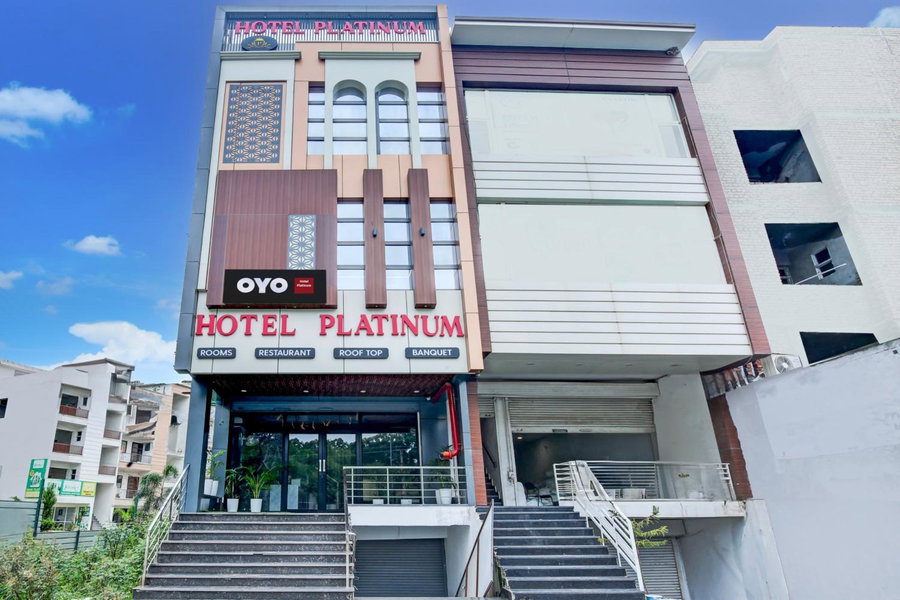 Hotel O Platinum, Zirakpur, India