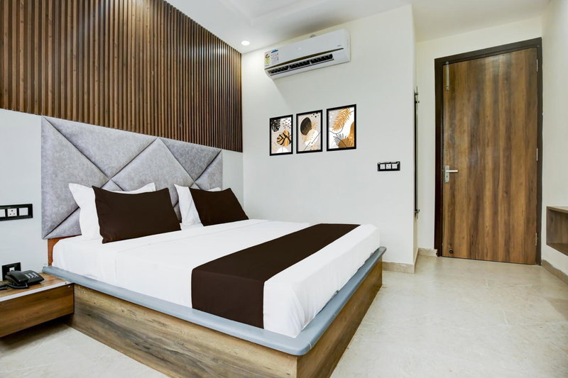 Hotel O Platinum, Zirakpur, India