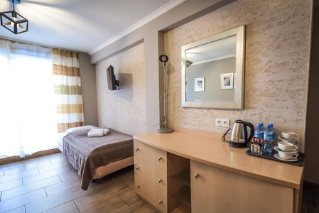 Aparthotel WADOWICE & Hostel GENERY, Wadowice, Poland