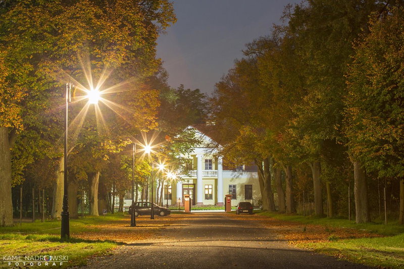 Dwór Słupia, Zarzecze, Poland