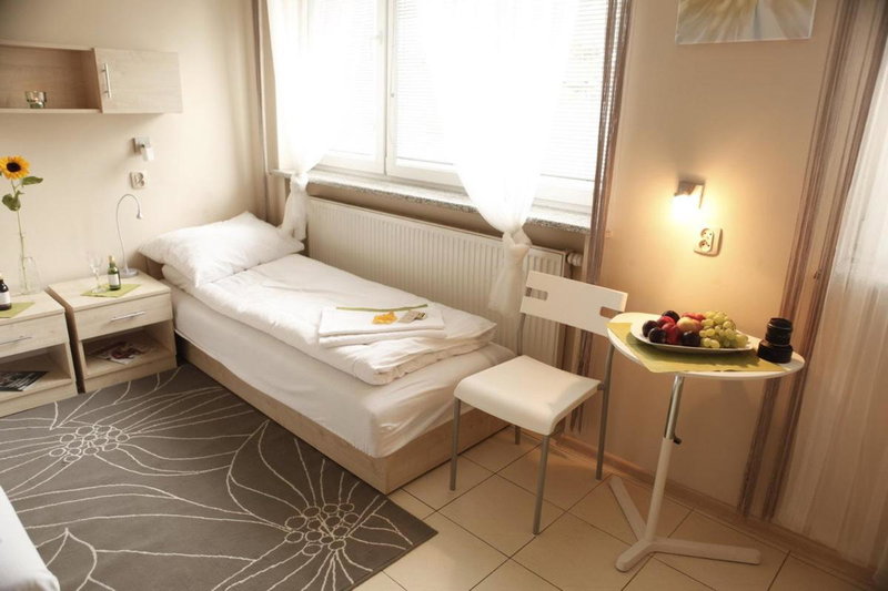 Standard Delegacyjny Bed & Breakfast, Dąbrowa Górnicza, Poland