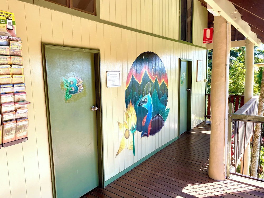 Hotel · Jackaroo Treehouse Mission Beach - Hostel, Bingil Bay