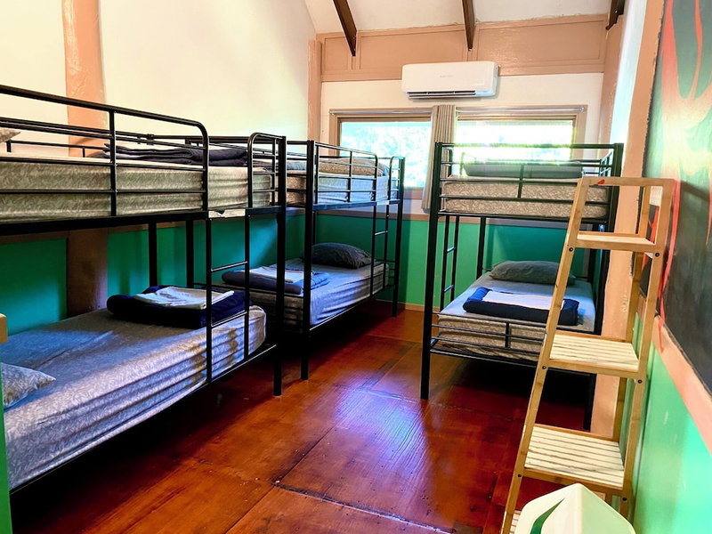 Jackaroo Treehouse Mission Beach - Hostel, Bingil Bay, Australia