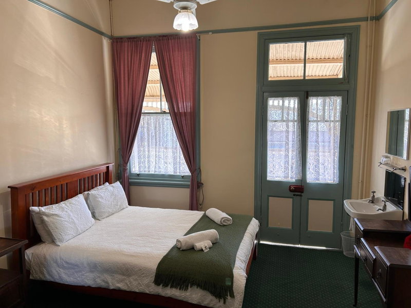 Criterion Warwick Hotel, Warwick, Australia