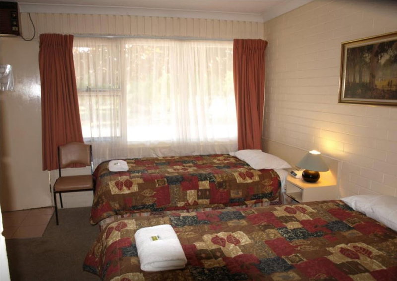 Civic Motor Inn, Cowra, Australia