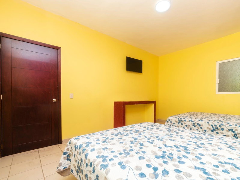 Hotel Santa Cruz, San Juan de los Lagos, San Juan de los Lagos, Mexico