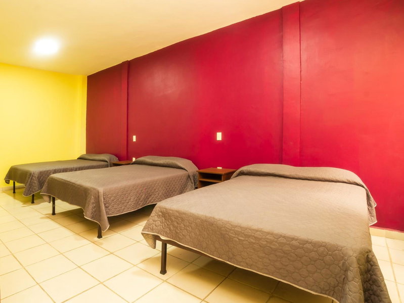 Hotel Santa Cruz, San Juan de los Lagos, San Juan de los Lagos, Mexico