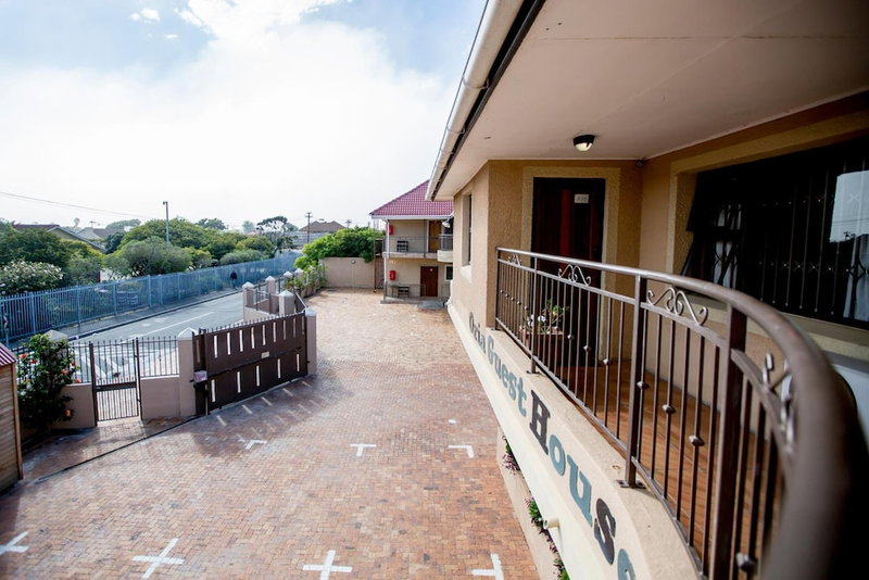 Oria Guesthouse, Cape Town, South Africa