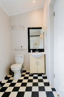 Boschhuis Apartments - Stellenbosch, Stellenbosch, South Africa