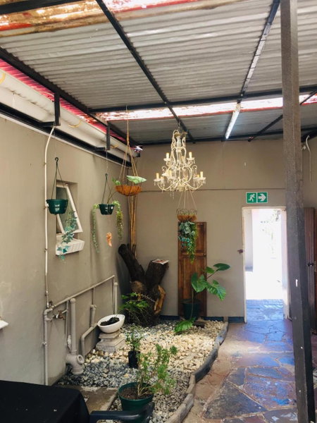 Buxton lodge Guesthouse, Queenstown, South Africa
